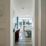 Huber Living Basic 302 شقة جيرميرنج