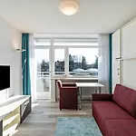 Huber Living Basic 302 شقة