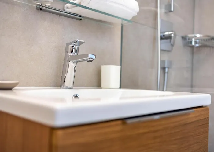 Huber Living Basic 302 Appartamento