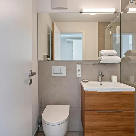 Huber Living Basic 302 شقة