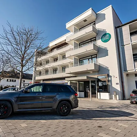 Huber Living Basic 302 شقة